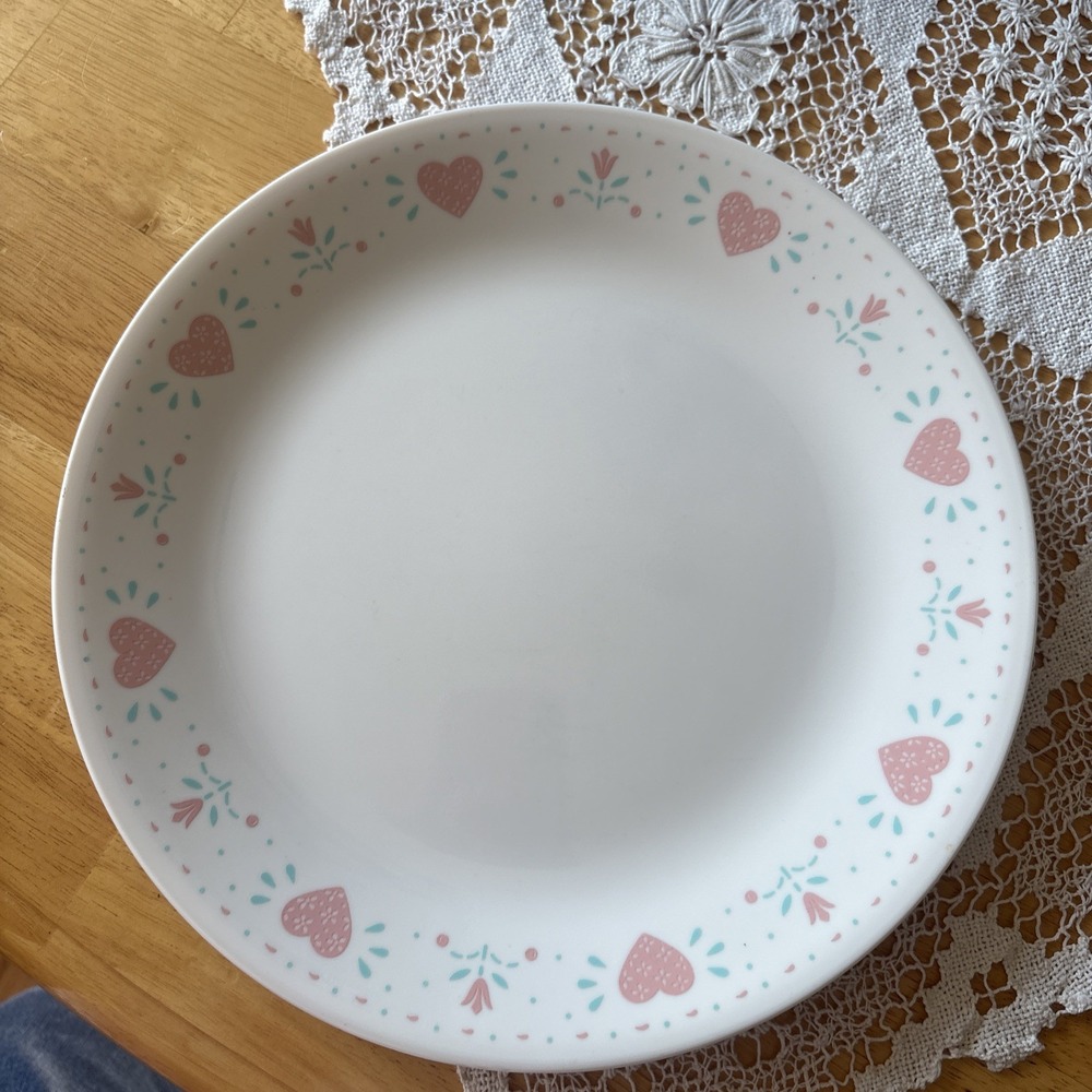 2 VTG Corelle Corning Forever Yours 10 1/4" Dinner Plates